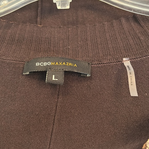 BCBG Maxazria Light weight sleeveless brown sweater - Picture 3 of 4